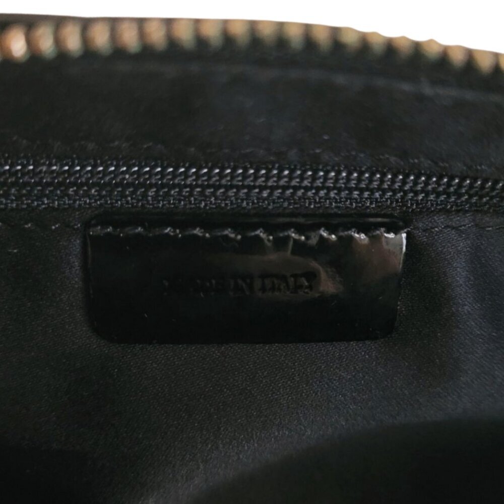 Rare BURBERRY Quilted Patent Leather Cosmetic Bag Black Gold Hardware Case - Picture 10 of 12